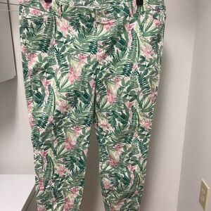 Old Navy Green and Pink Floral Pixie Pants